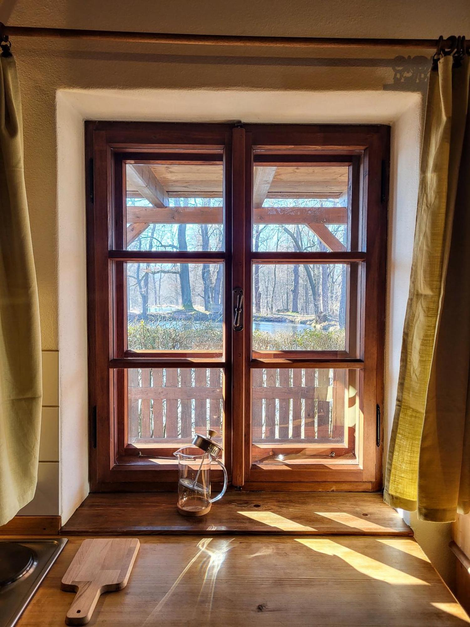 Apartmany Cerveny Dvur Chvalšiny Εξωτερικό φωτογραφία