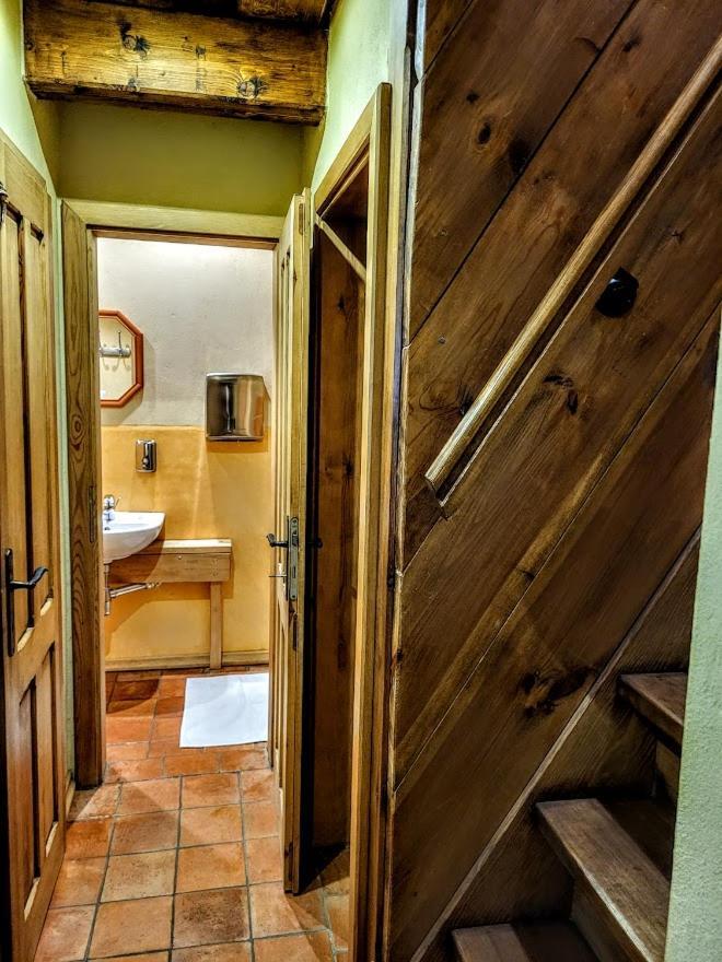 Apartmany Cerveny Dvur Chvalšiny Εξωτερικό φωτογραφία