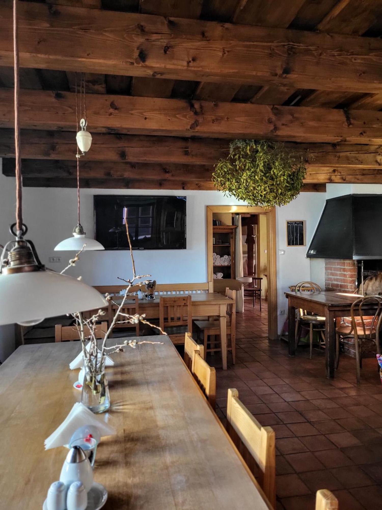 Apartmany Cerveny Dvur Chvalšiny Εξωτερικό φωτογραφία