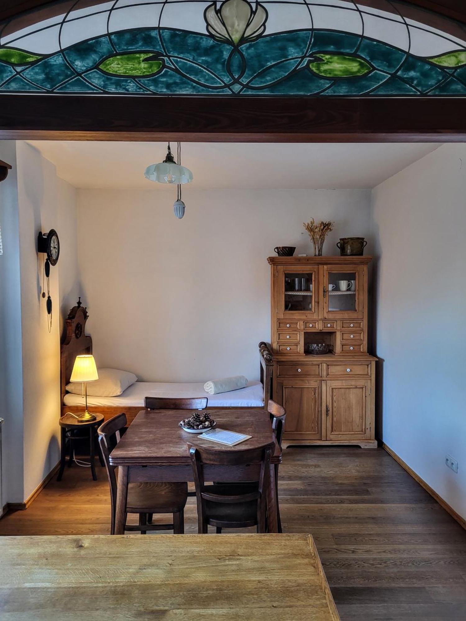 Apartmany Cerveny Dvur Chvalšiny Εξωτερικό φωτογραφία